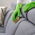 Kako ukloniti neprijatan miris iz tepiha i kauča uz samo dva sastojka