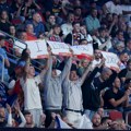 Novi ispad „ćacija“ na Evrobasketu: Dele se fotografije o napadu na navijače Srbije FOTO