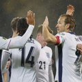 Engleska na turbo pogon do Mundijala, Letonija pregažena sa pet komada