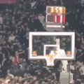 Haos na jugu, brutalna međusobna tuča Grobara na meču Partizan - Pariz