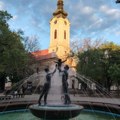 Sat na crkvi u Kikindi ponovo otkucava tačno vreme: Popravljen mehanizam iz 1908. godine (foto)