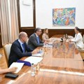 Vučić sa predstavnicima SZO potpisao dvogodišnji Sporazum o saradnji