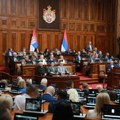 Poslanici raspravljaju o nepoverenju Vladi: Kvorum obezbeđen iz drugog puta, Aleksić (NPS) obrazlaže predlog opozicije