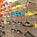 Foot Locker ponovo smanjio prognoze, pad prihoda od 9,9 odsto