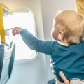 Aviokompanija uvodi zone bez dece, mišljenja ljudi su podeljena