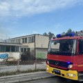 ''Videli smo dim oko 11.05 i istrčali napolje'': Očevici svedočili požaru kod Pančevačkog mosta