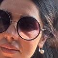 Priznala da se često svađa sa verenikom, pa spakovala kofere: Tanja Savić se oglasila iz aviona - evo sa kim putuje (foto)