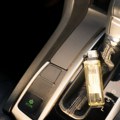 Ne ostavljajte upaljače i punjače u kolima na vrućini: Sve češći požari u automobilima