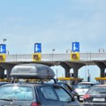 Havarija na granici sa grčkom, Srbi se prže na suncu Vozila čekaju u redu satima, AMSS upozorava: Evo gde su najveće gužve