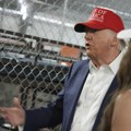 Трамп најавио да ће "врло скоро" увести царине од 10 одсто земљама БРИКС-а
