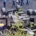 Autobus pao sa litice u provaliju duboku 25 metara: U nesreći poginulo 14 osoba (VIDEO)