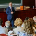 Gujon u Parizu: Srpski jezik ključ za razumevanje Srbije
