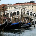 Ukrajina negoduje zbog ruske zastave na Venecijanskom festivalu