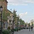 Град Сомбор купио куће са окућницом за расељене: Уручена 248 уговора за стамбену подршку избегличким породицама