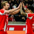 Jedan od najboljih igrača Bajerna ugradio 29 dijamanata na zube pred Mundijal!