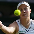 Linda Noskova u finalu Vimbldona