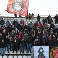 Incidenti u Novom Pazaru: Navijači Radničkog iz Kragujevca se sukobili sa policijom, pojavili se snimci!