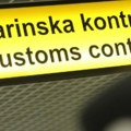 Putnica sakrila 44 zlatne pločice, nakit i dukate u donji veš