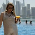 Viki Miljković kao kraljica! Otišla u Dubai pa pokazala kako se uživa, svi će joj zavideti kada budu videli ove fotke