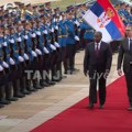 Himne i počasni stroj Garde: Vučić dočekao predsednika CAR u Palati "Srbija" (video)