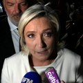 Marin Le Pen se oglasila nakon prvih rezultata izbora, Makronu je imala da poruči samo jedno