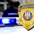 Kod dečaka (15) nađena marihuana i 288 tableta ekstazija! Policija pretresla kuću u Inđiji, pa usledio šok!