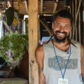 Ovo je Diego iz Argentine i SAD živi podno maglića Prešao je pola sveta da bi došao u Srbiju i volontirao (Foto)