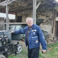 Milan, Proka pronalazač iz sela Mrmoš: Stari „pasat“ radi na pregorelo ulje, a mašina za sečenje granja na četiri pogona…