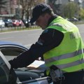 Novim Zakonom o saobraćaju nevezivanje pojasa i mobilni kažnjavaće se 50.000 dinara
