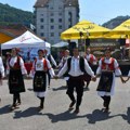 Šesnaesta "Skobaljijada i Gurmanijada" pored Drine u Malom Zvorniku (foto)