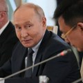 Šok obrt u Moskvi, svet u neverici! Putin hoće pregovore sa Zelenskim, ali na sto stavlja dokument sa Aljaske?!