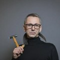 Predstava Olivera Frljića uprkos protivljenju autora uvrštena u program Bitefa, skinuta nakon njegovog intervjua Danasu