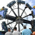 Prvi dan Oktoberfesta obeležio incident: Posetioci ostali zaglavljeni i visili naglavačke na vrtešci "Predator"
