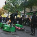 Šef pariske policije traži od srednjoškolaca da protestuju mirno