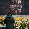 Obeležavanje prve godišnjice tragedija u školi "Vladislav Ribnikar",Vučić položio cveće