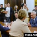 Дан након посете Зеленске, Вучић се сусрео са амбасадором Русије