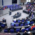 Bundestag na "dijeti": U kasi ostaju milioni