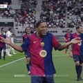 Ronaldinjo je večan, jednom mađioničar, večno mađioničar: Slobodnjak Brazilca koji će obići planetu! (video)