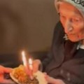 Stoja iz Rume preživela strahotu, ratove, gubitke... I proslavila 100 godina: Zbog ovih reči mnogi zaplakali