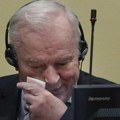 Ratko Mladić ima „još nekoliko meseci života“: „Inficirale su mu se rane od ležanja i ima upalu kostiju“