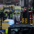 VIDEO Snimak nastao sekund pre napada u Liverpulu: Napadač u raspravi sa ljudima, u besu dodaje gas