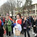 Na PMF u Novom Sadu uvedena potpuna blokada: Ni nastavnici više ne mogu da uđu u zgradu
