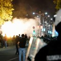 Maske su pale: Blokade u Srbiji podržavaju oni iz Crne Gore koji nikad nisu blokirali ni ulaz svoje zgrade za vreme režima…