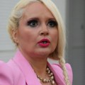 Najnovija slika Maje Nikolić uzburkala javnost: Slikala se ovako pred decom, svi je urnisali "Preterala je..."