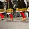 Septembar Fest održan u Novoj Pazovi Najbolji izvođački ansambli iz Srbije oduševili publiku