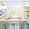 "Шта смо ми, стока?": Купци БЕСНИ због онога што затичу у продавницама у комшилуку