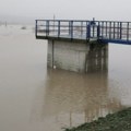 Nivo vode na jedini Ibar-Kraljevo-Novi Pazar premašio kotu redovne odbrane od poplava