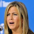 Dženifer Aniston podržala porodicu ubijenog Aleksa Pretija