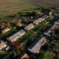 Urušio se krov u Baču! Vatrogasci odmah izašli na teren, prava sreća u nesreći (foto)