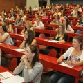 Budući brucoši pred važnim izazovom! Prijemni ispiti na Univerzitetu u Novom Sadu počinju sutra, evo kompletnog rasporeda na…